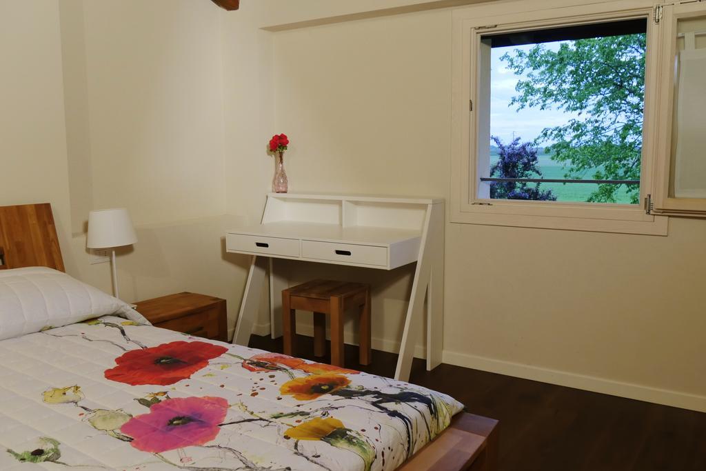 Locanda Del Toro Calderara di Reno Oda fotoğraf